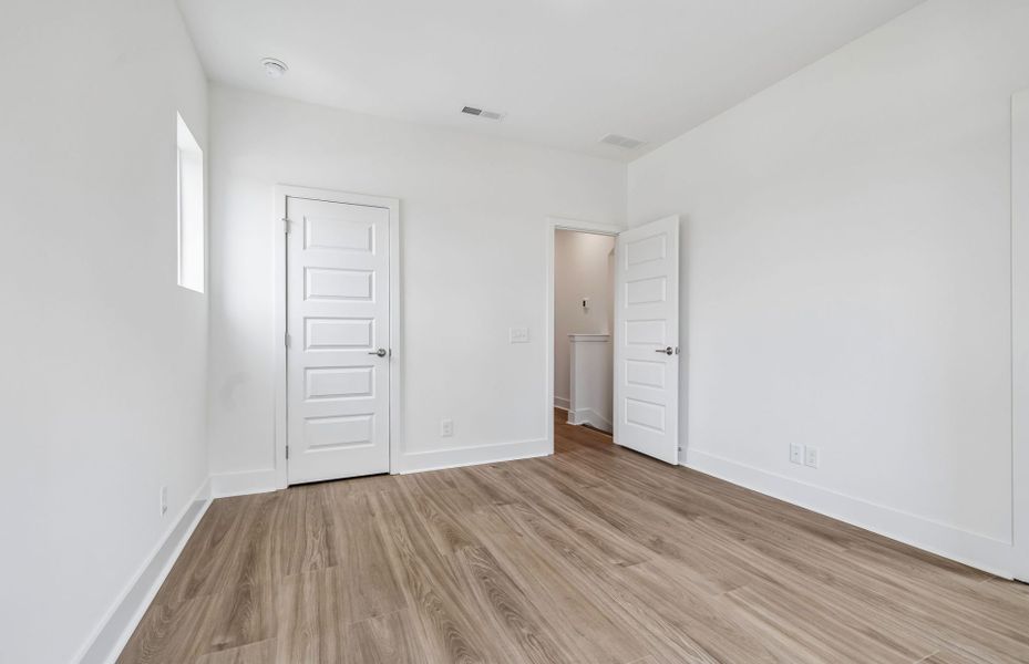 Spacious, unfurnished interior of a new home in Skyline, Nashville (Image 27). Spacious, unfurnished interior of a new home in Skyline, Nashville (Image 27).
