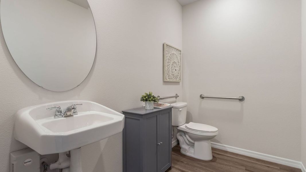 Furnished interior view inside a new home in Bradbury Creek, Haines City (Image 26).