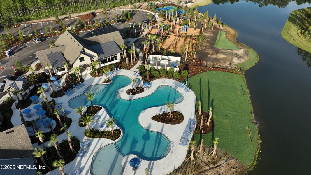 Community amenities in Tributary: Tributary Royal Collection, Yulee (Image 23).