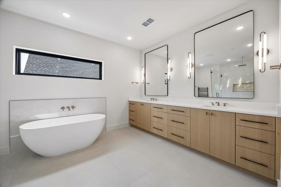 Furnished interior view inside a new home in , Bellaire (Image 13).