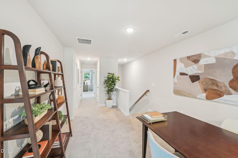 17-web-or-mls-Raleigh - Oakwood - 1066 W