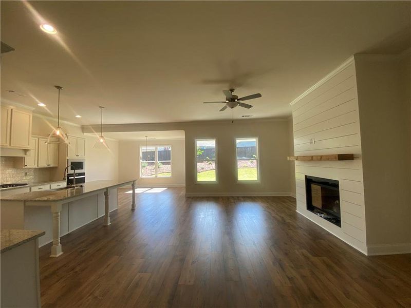 Image 37 of a home in .