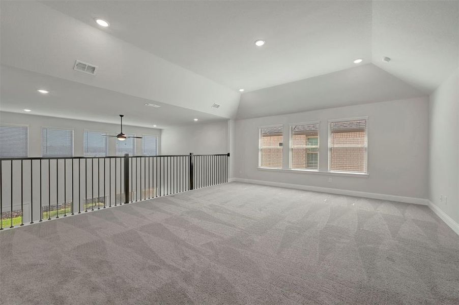 Spacious, unfurnished interior of a new home in Aster Park, McKinney (Image 16).