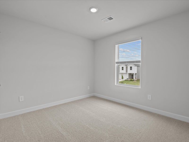 Spacious, unfurnished interior of a new home in Village at White Pine, Pendleton (Image 18). Spacious, unfurnished interior of a new home in Village at White Pine, Pendleton (Image 18).