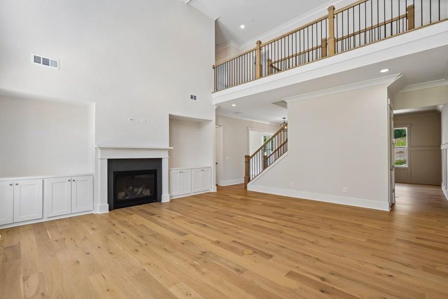 Spacious, unfurnished interior of a new home in Arden on Lanier, Cumming (Image 22).