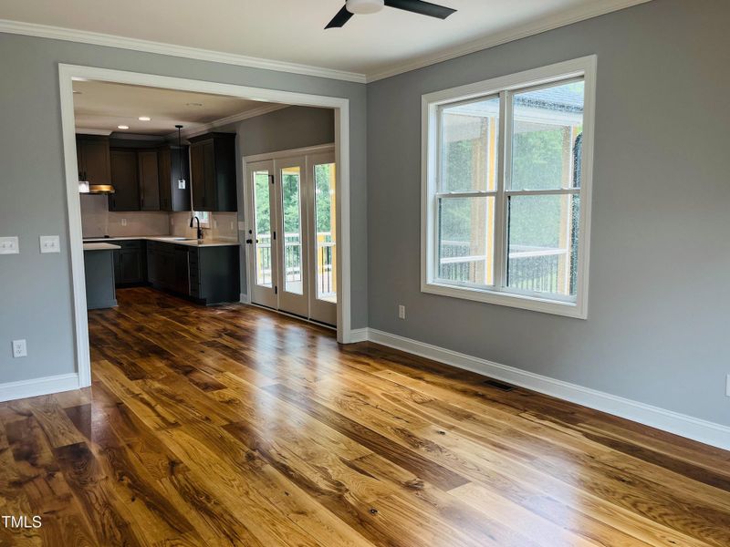 9299A2F7-646F-4292-AEDC-213E464B6239