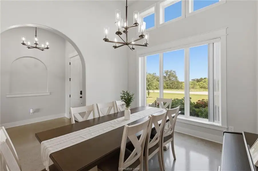 Furnished interior view inside a new home in , Bryan (Image 11).