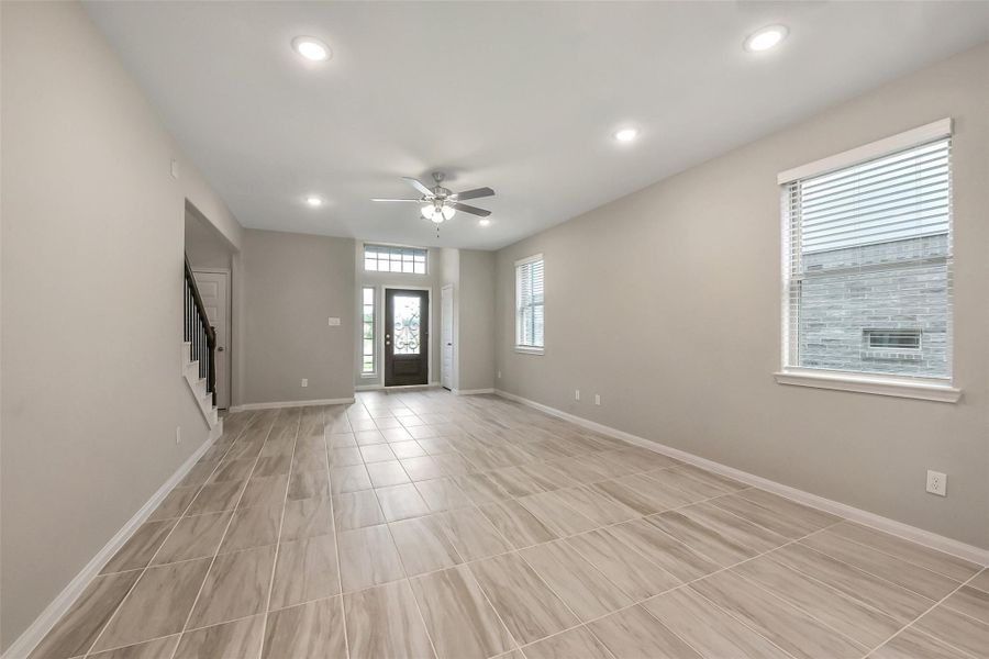 Image 2 of a home in Anderson Lakes.