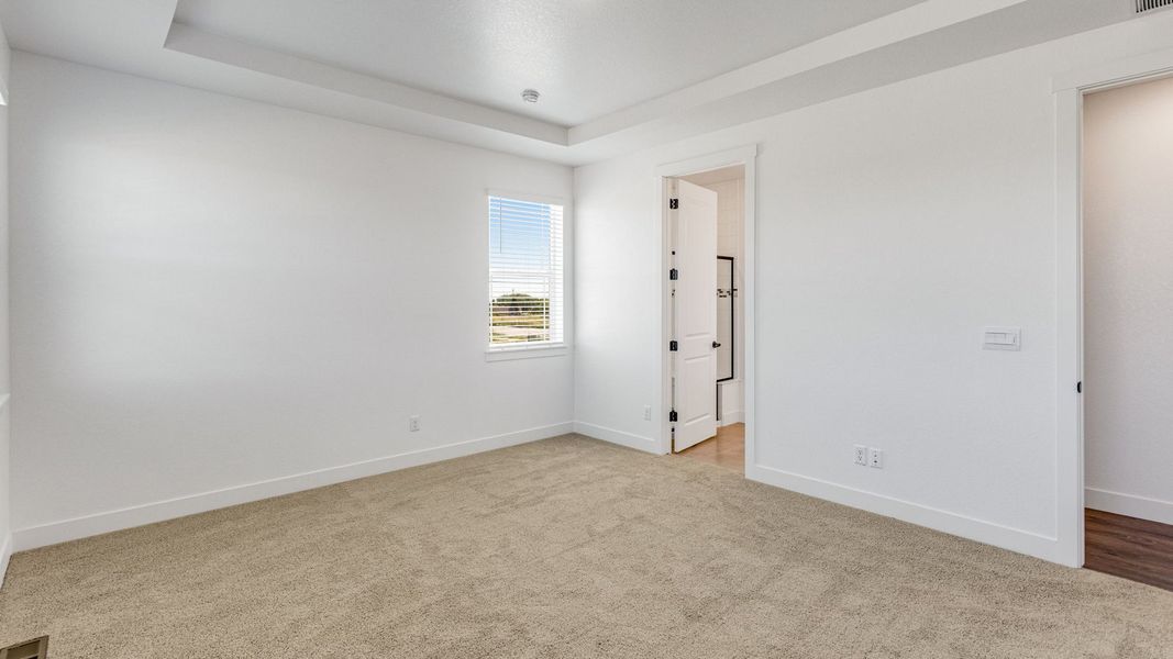 Representative unfurnished interior of a home built from the Grover by D.R. Horton in Vantage, Berthoud (Image 16).