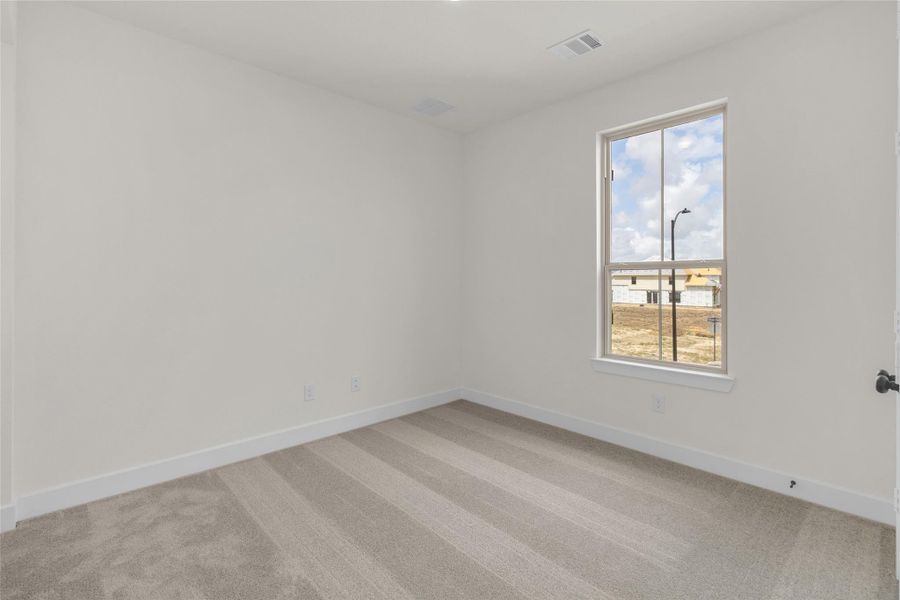 Spacious, unfurnished interior of a new home in Midline, Webster (Image 17). Spacious, unfurnished interior of a new home in Midline, Webster (Image 17).
