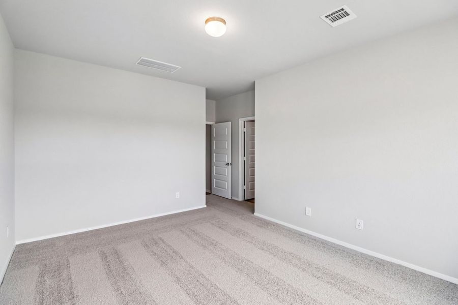 Spacious, unfurnished interior of a new home in Sorella, Tomball (Image 19). Spacious, unfurnished interior of a new home in Sorella, Tomball (Image 19).