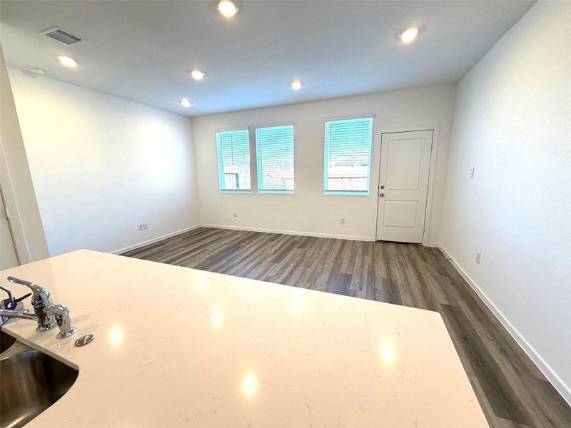 Furnished interior view inside a new home in Legacy Park, Houston (Image 7). Furnished interior view inside a new home in Legacy Park, Houston (Image 7).