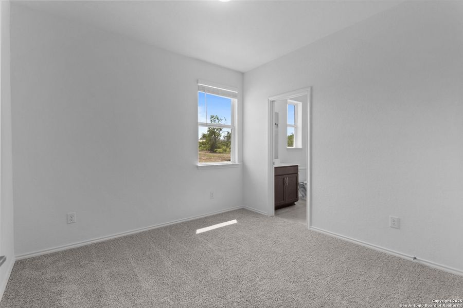 Spacious, unfurnished interior of a new home in Horizon Pointe, Converse (Image 99).