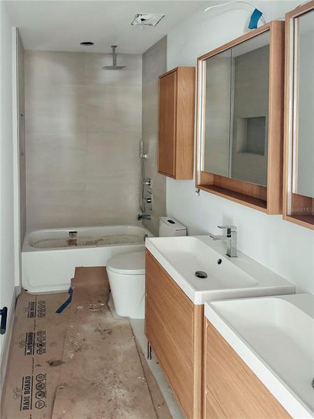 In-progress construction of a new home in , St. Petersburg, FL (Image 11).