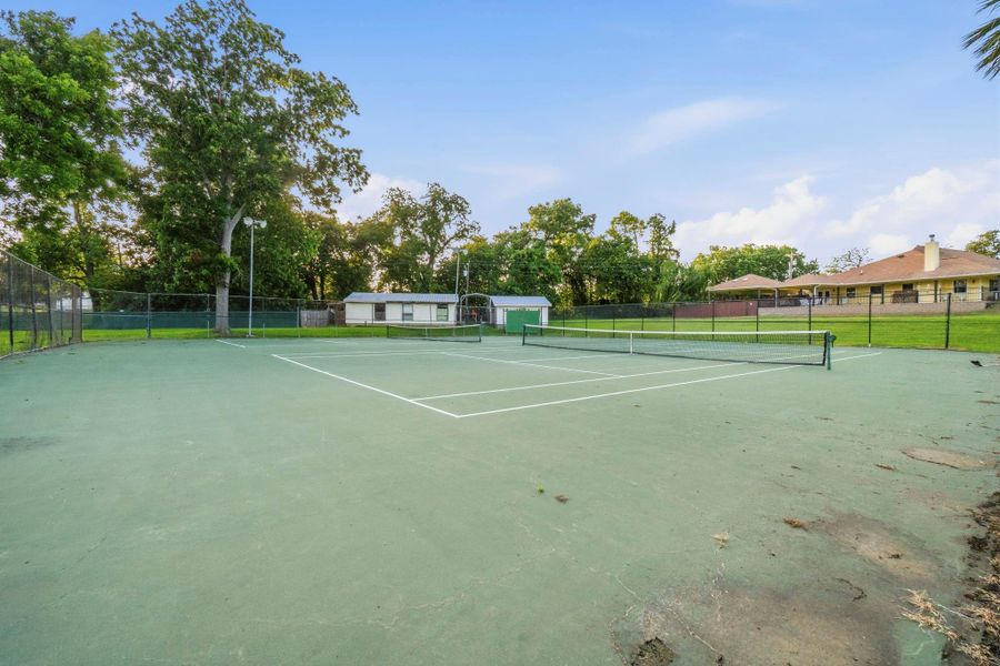 Community amenities in , Livingston (Image 35). Community amenities in , Livingston (Image 35).
