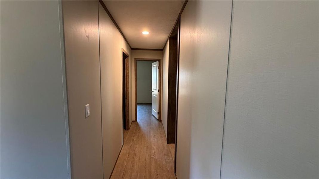 Spacious, unfurnished interior of a new home in , Scurry (Image 10).