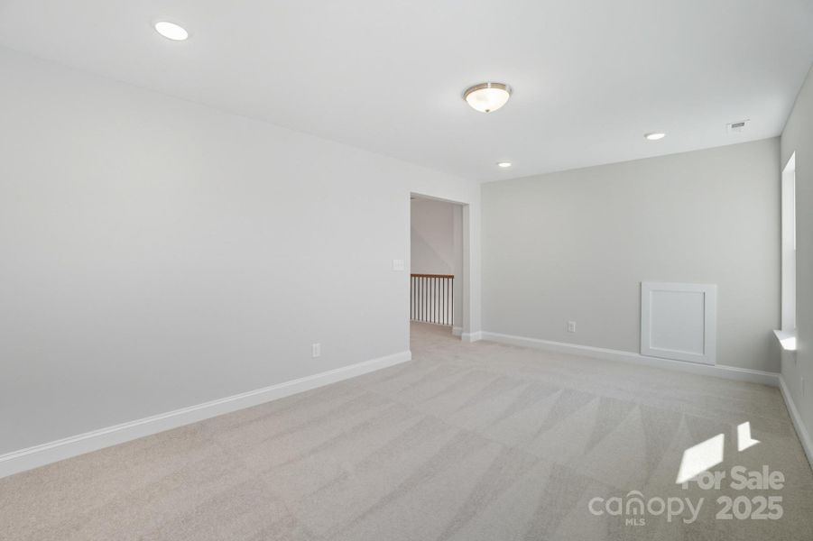 Spacious, unfurnished interior of a new home in Heritage - 55+ Community, Indian Trail (Image 28).