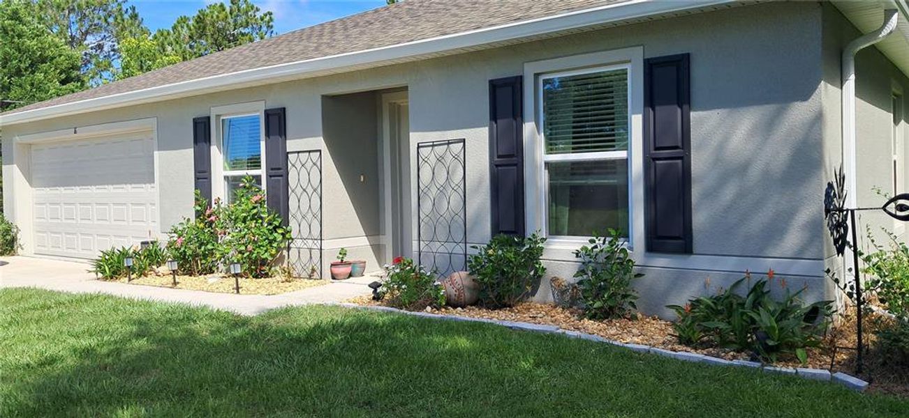 Exterior details and patio area of a home in , Palm Coast (Image 20). Exterior details and patio area of a home in , Palm Coast (Image 20).