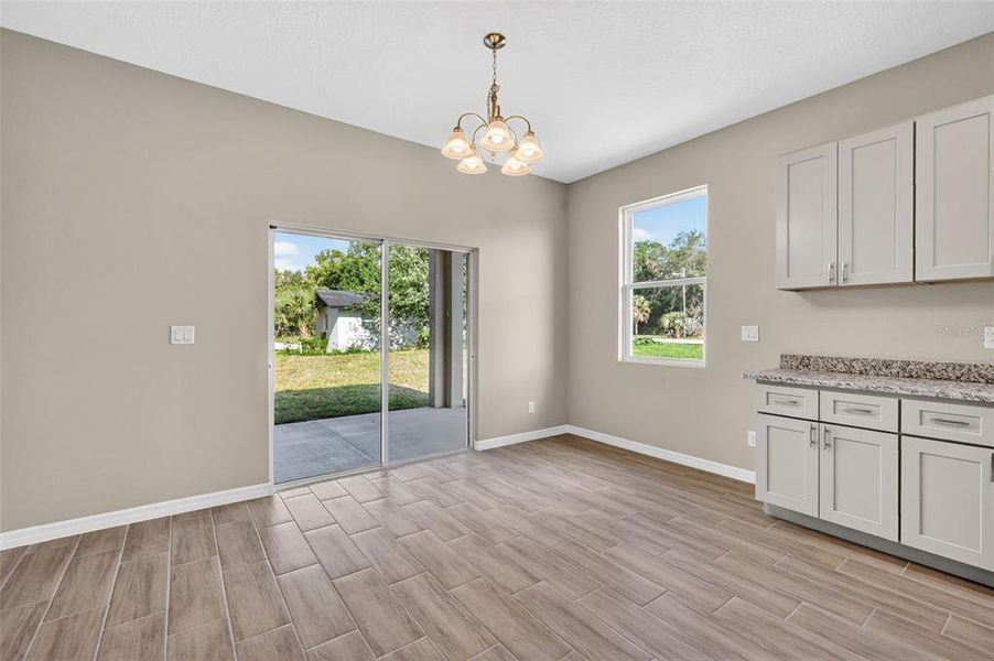 Spacious, unfurnished interior of a new home in , Umatilla (Image 32).