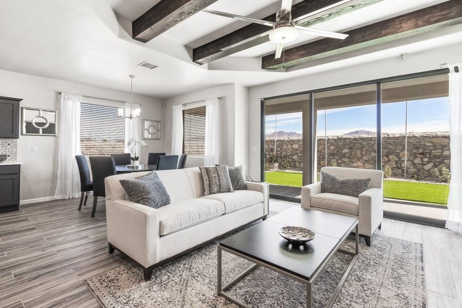 Representative furnished interior of a home built from the Valencia by Hakes Brothers in Hillside Park, El Paso (Image 4).