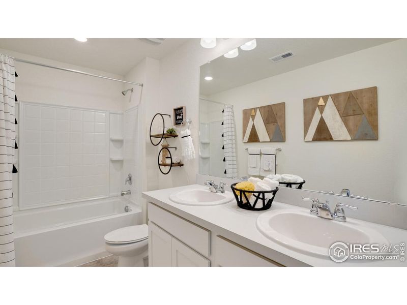 Furnished interior view inside a new home in Prairie Song, Windsor (Image 18).