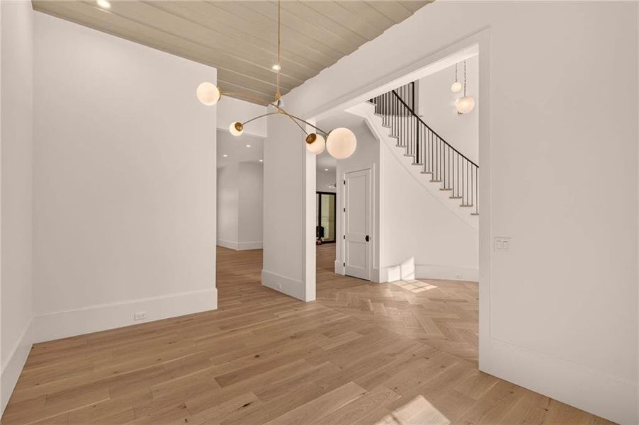 Spacious, unfurnished interior of a new home in , Atlanta (Image 71). Spacious, unfurnished interior of a new home in , Atlanta (Image 71).
