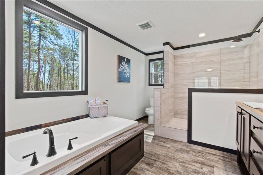 Furnished interior view inside a new home in , Waleska (Image 26).