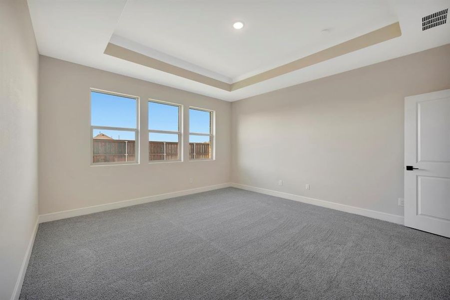 Spacious, unfurnished interior of a new home in Elevon, Lavon (Image 36).