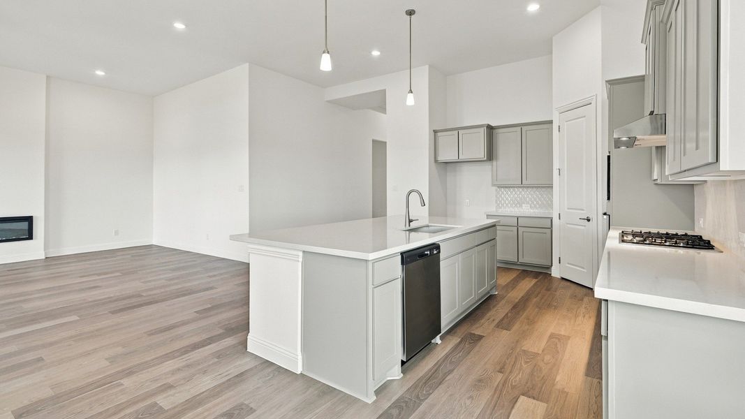Furnished interior view inside a new home in Green Meadows Classic, Celina (Image 32).