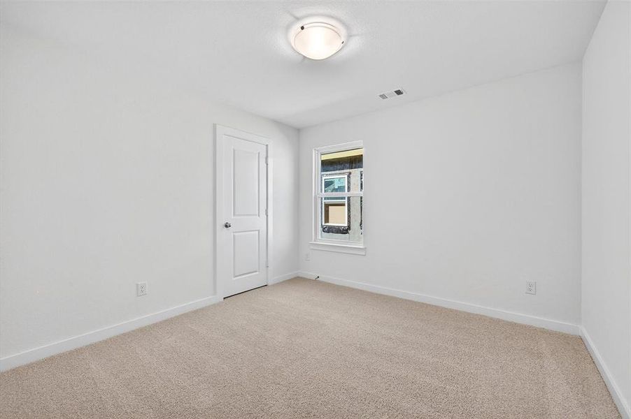 Spacious, unfurnished interior of a new home in Hickory Hill, Sherman (Image 33). Spacious, unfurnished interior of a new home in Hickory Hill, Sherman (Image 33).
