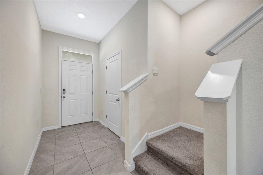 Spacious, unfurnished interior of a new home in , Wesley Chapel (Image 18).