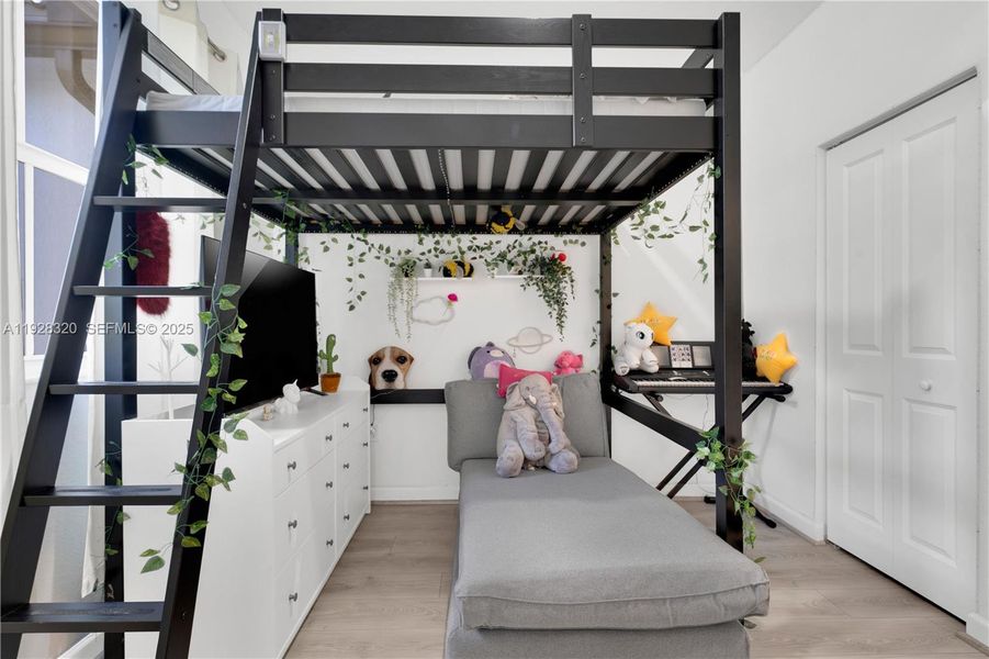 Furnished interior view inside a new home in , Homestead (Image 29).