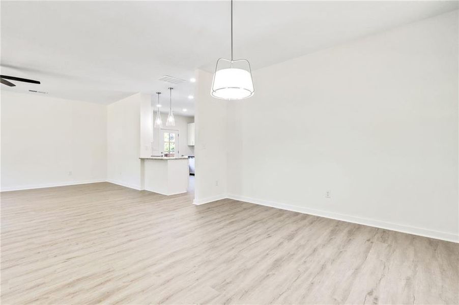 Spacious, unfurnished interior of a new home in , Cedartown (Image 22).