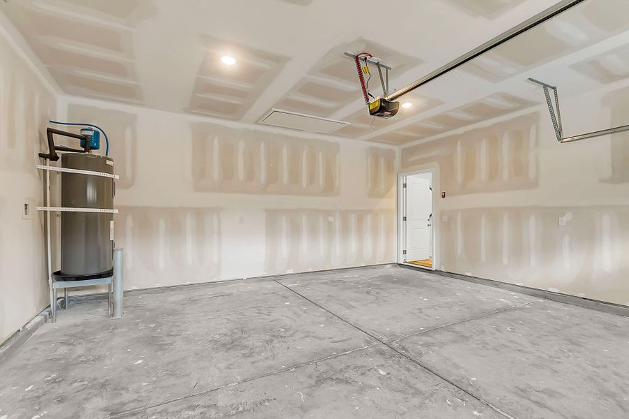 Image 38 of a home in .