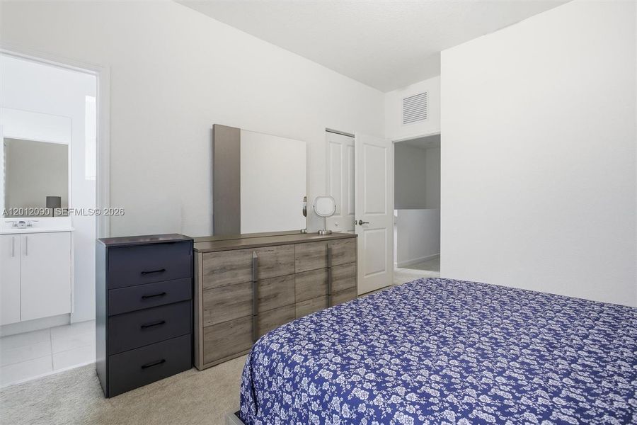 Furnished interior view inside a new home in , Homestead (Image 14).