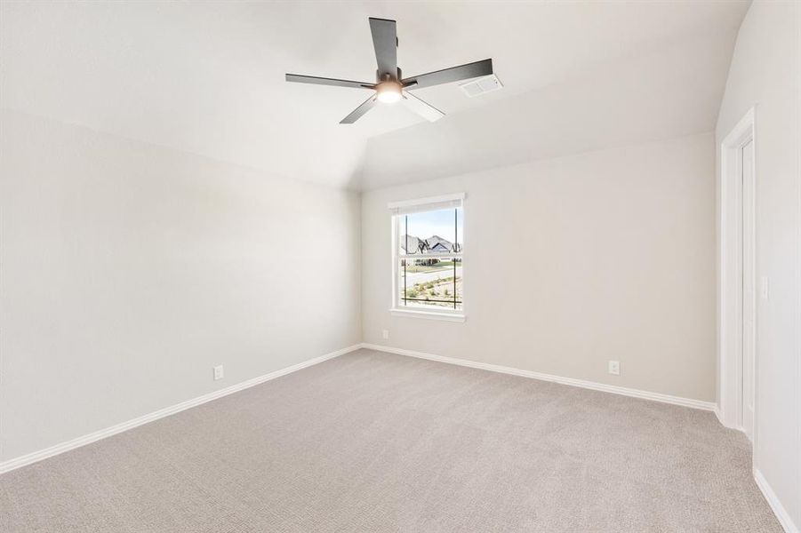 Spacious, unfurnished interior of a new home in Timberbrook, Justin (Image 38).