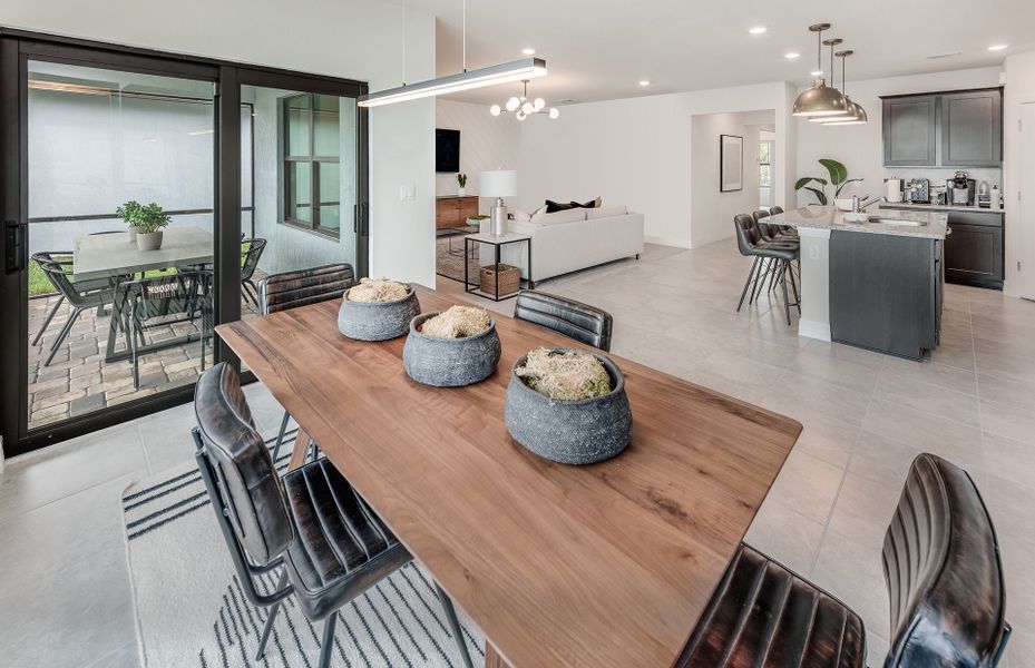 Cafe area, enjoy family dinners Cafe area, enjoy family dinners