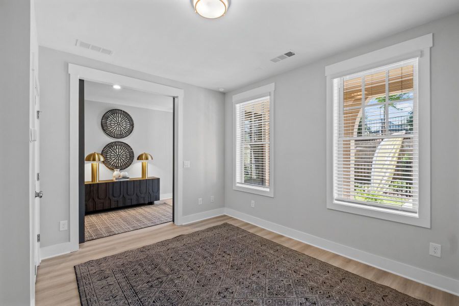 Representative unfurnished interior of a home built from the The Kensington by JW Collection in Devin's Shire, Kennesaw (Image 21).