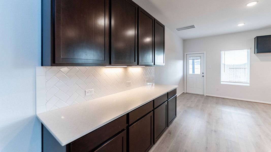 Furnished interior view inside a new home in Paramount, Kyle (Image 8).