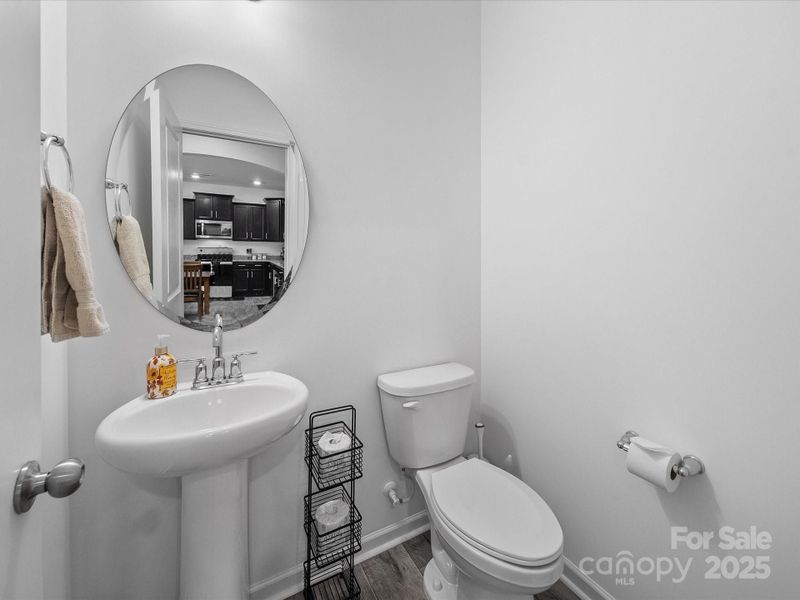 Furnished interior view inside a new home in , Dallas (Image 4). Furnished interior view inside a new home in , Dallas (Image 4).