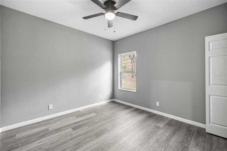 Spacious, unfurnished interior of a new home in , Williston (Image 24).