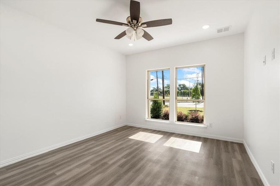 Spacious, unfurnished interior of a new home in , Dallas (Image 20). Spacious, unfurnished interior of a new home in , Dallas (Image 20).