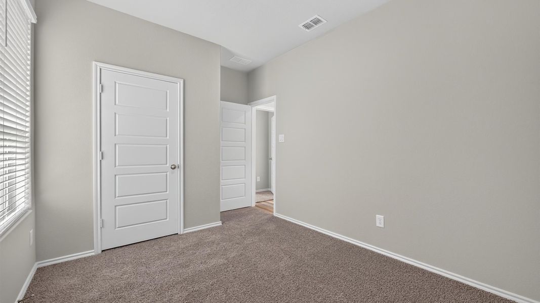 Spacious, unfurnished interior of a new home in Legado, Cleburne (Image 32). Spacious, unfurnished interior of a new home in Legado, Cleburne (Image 32).