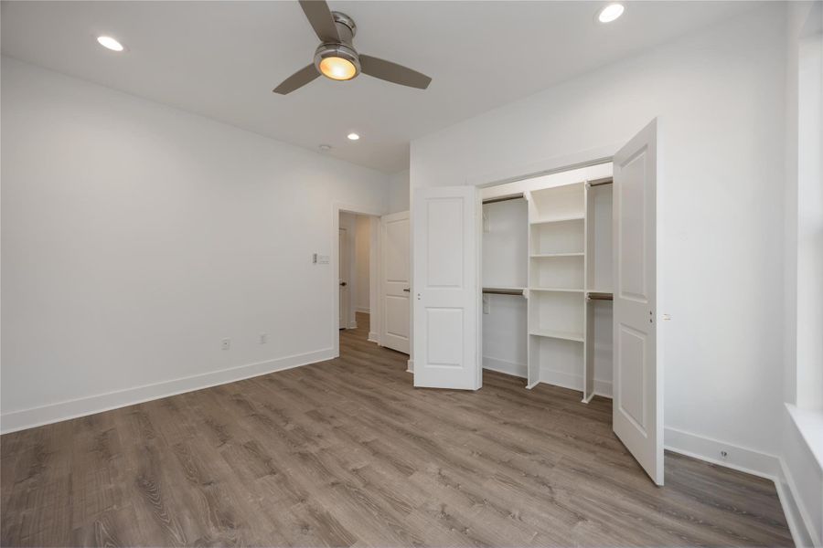Spacious, unfurnished interior of a new home in , Houston (Image 20). Spacious, unfurnished interior of a new home in , Houston (Image 20).