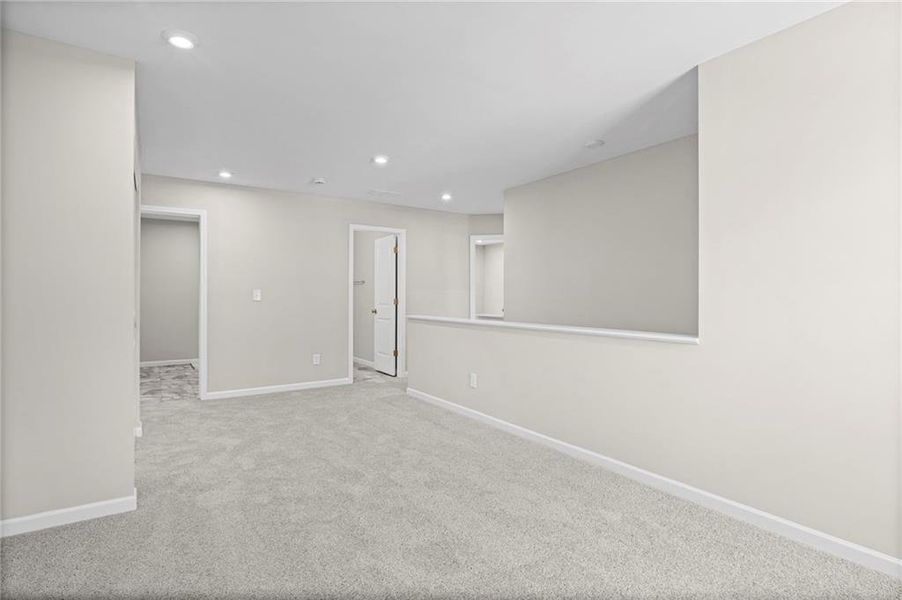 Spacious, unfurnished interior of a new home in Sage Woods, Dallas (Image 23).