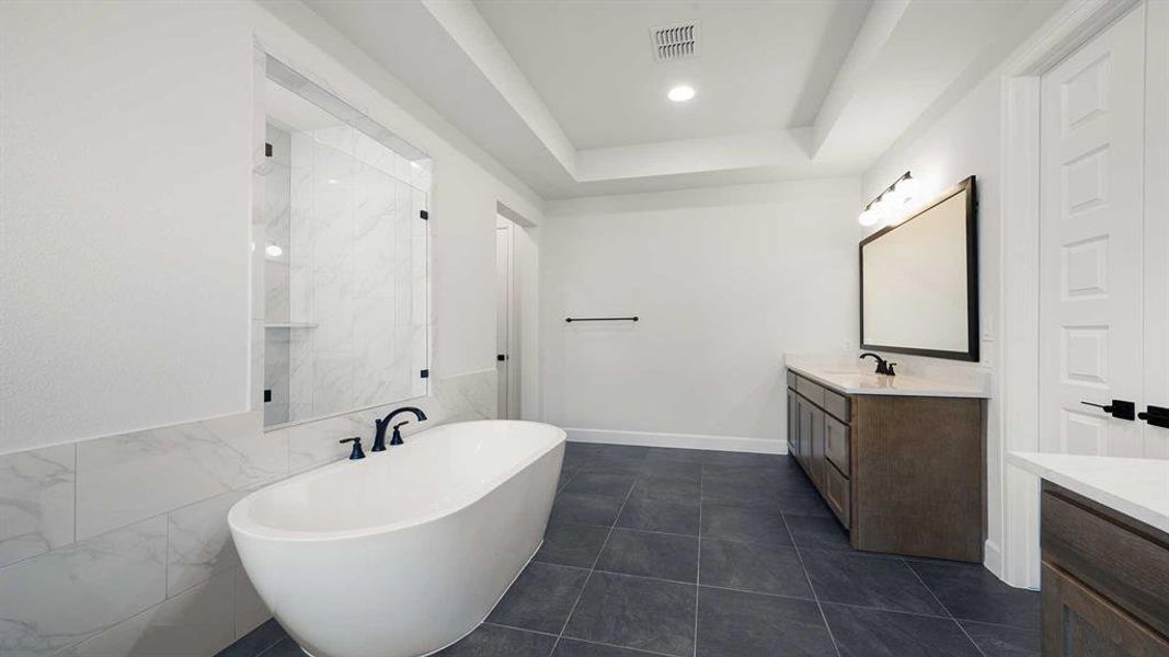 Furnished interior view inside a new home in Talon Hills, Fort Worth (Image 10).