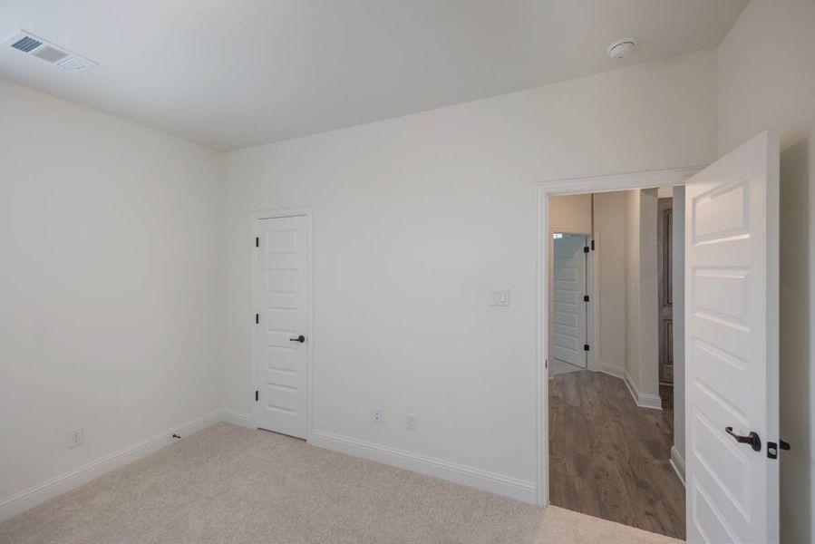Spacious, unfurnished interior of a new home in Heartland, Heartland (Image 30). Spacious, unfurnished interior of a new home in Heartland, Heartland (Image 30).