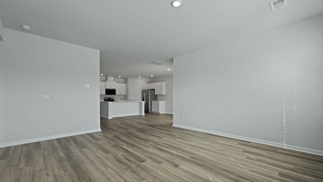 Representative unfurnished interior of a home built from the DARBY-EXP by D.R. Horton in Lakeview at Kitfield, Moncks Corner (Image 26).