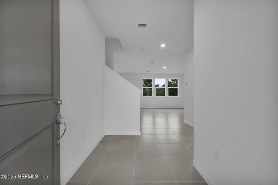 Spacious, unfurnished interior of a new home in Hyland Trail, Green Cove Springs (Image 30). Spacious, unfurnished interior of a new home in Hyland Trail, Green Cove Springs (Image 30).