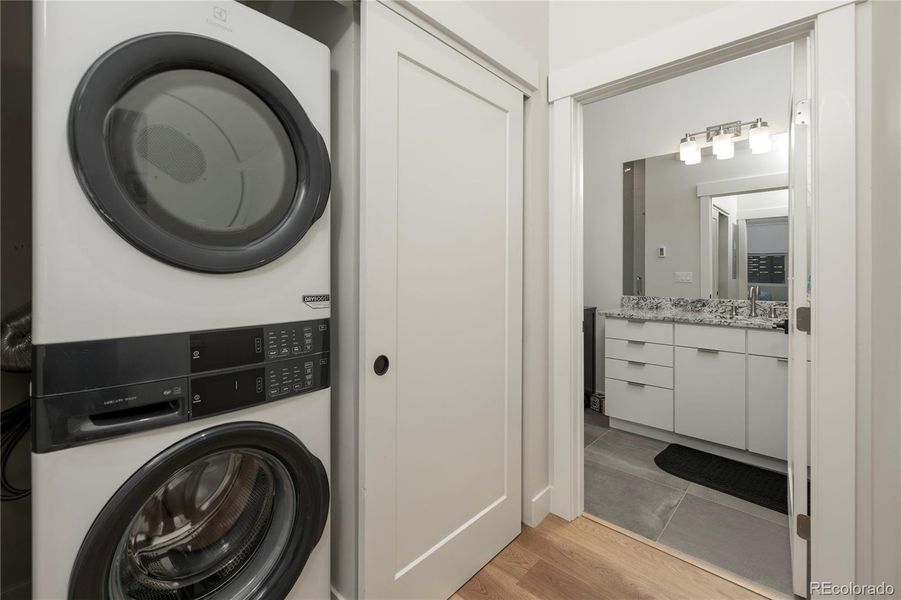 Furnished interior view inside a new home in , Grand Lake (Image 7).